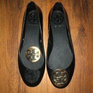 SOLD ON MERCARI - Tory Burch Rubber Flats Size 7